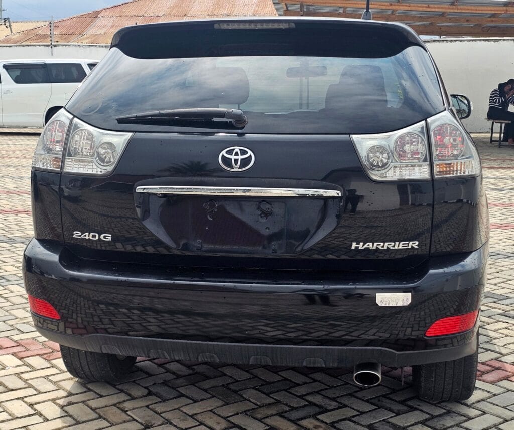 Buy Toyota Harrier 2005 for Sale in Dar es salaam