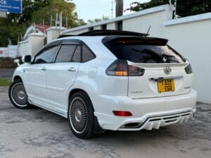 Used Toyota Harrier 2007 for Sale in Dar es salaam
