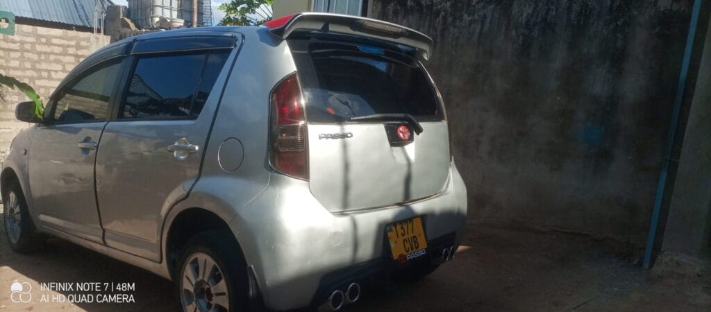 Magari Passo 2004 lipo Dar es salaam