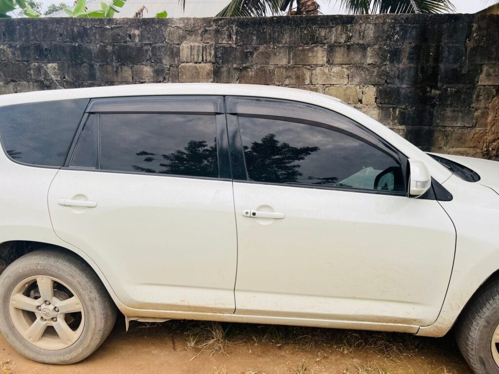 Price Of Toyota Vanguard 2009 for Sale in Tanzania