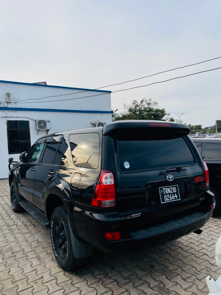 Used Toyota Surf 2007 for Sale in Mwanza