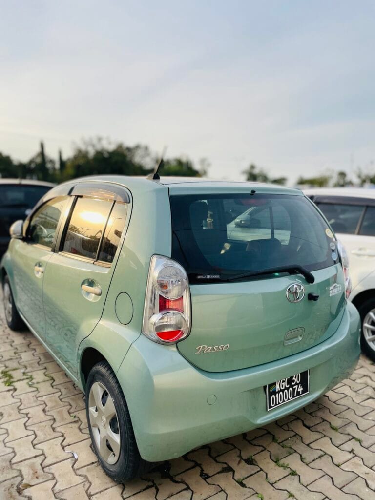 Price Toyota Passo 2013 for Sale in Mwanza