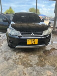 Used Mitsubishi Outlander 2006 for Sale in Dar es salaam