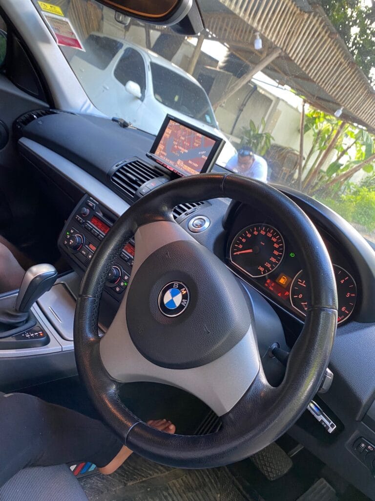 BMW 1 Series 2006 Inauzwa Dar es salaam Tanzania