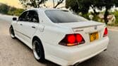 Price Toyota Crown 2006 for Sale in Mwanza