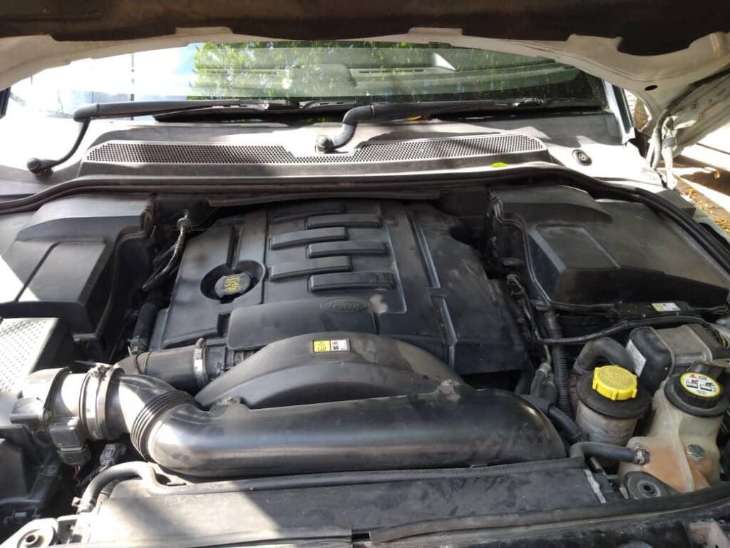 For Sale Land Rover Discovery 2008 in Dar es salaam