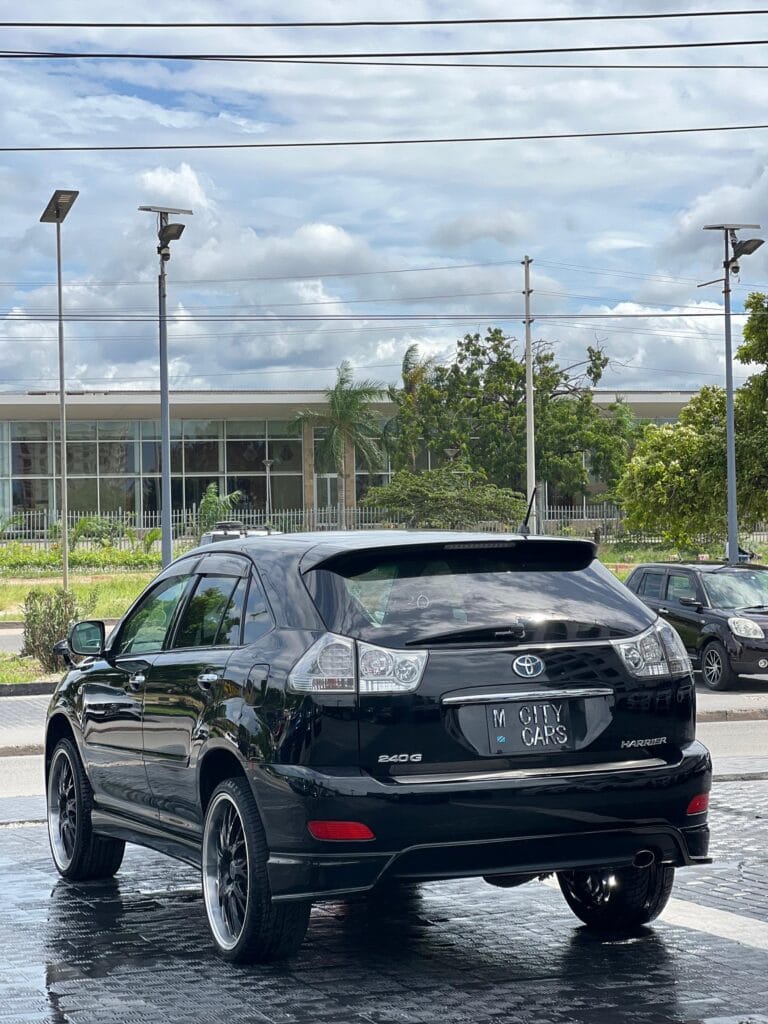 Toyota Harrier 2008 for Sale in Dar es salaam
