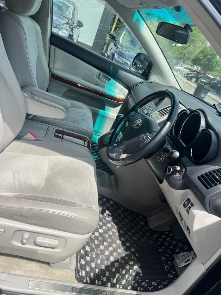 Used Toyota Harrier 2008 for Sale in Dar es salaam