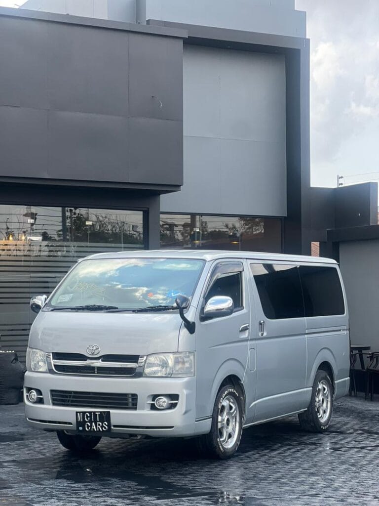 Used Toyota Hiace 2006 for Sale in Dar es salaam
