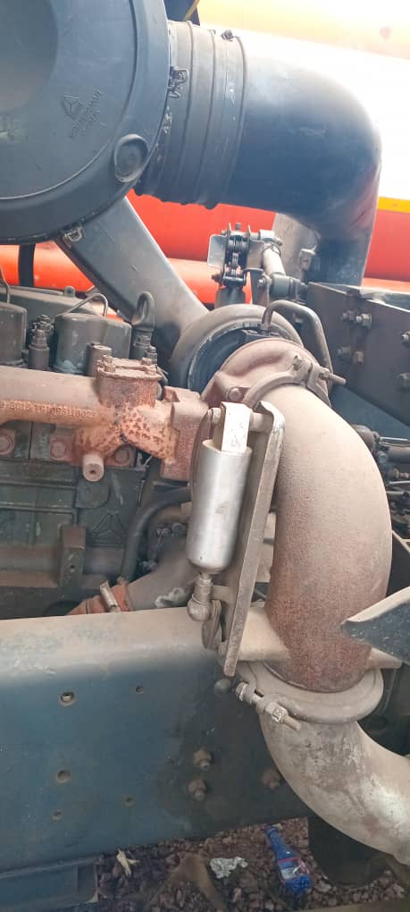 Magari Used HOWO (Syno-Truck) HOWO 6Γ4 Dump Truck 2015 Arusha Tanzania