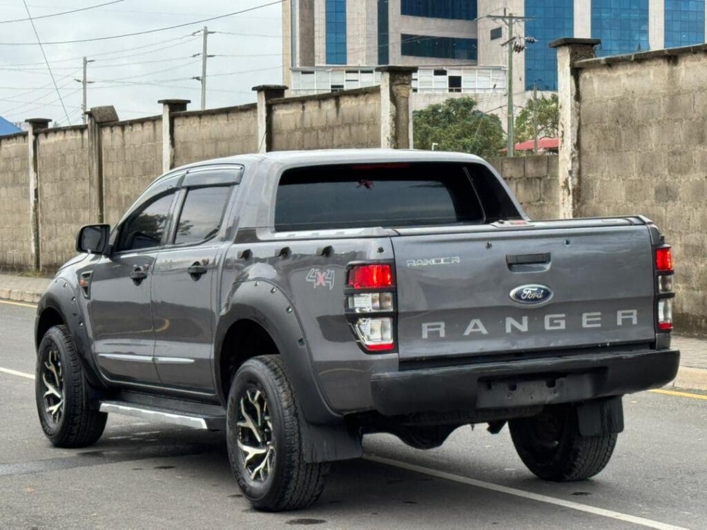 Ford Ranger 2012 for Sale in Dar es salaam