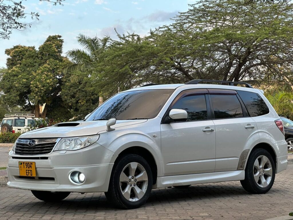 Magari Forester 2009 lipo Dar es salaam