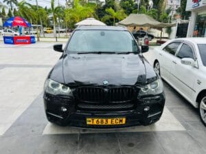 Bei ya BMW X5 2012 Sokoni Dar es salaam Tanzania