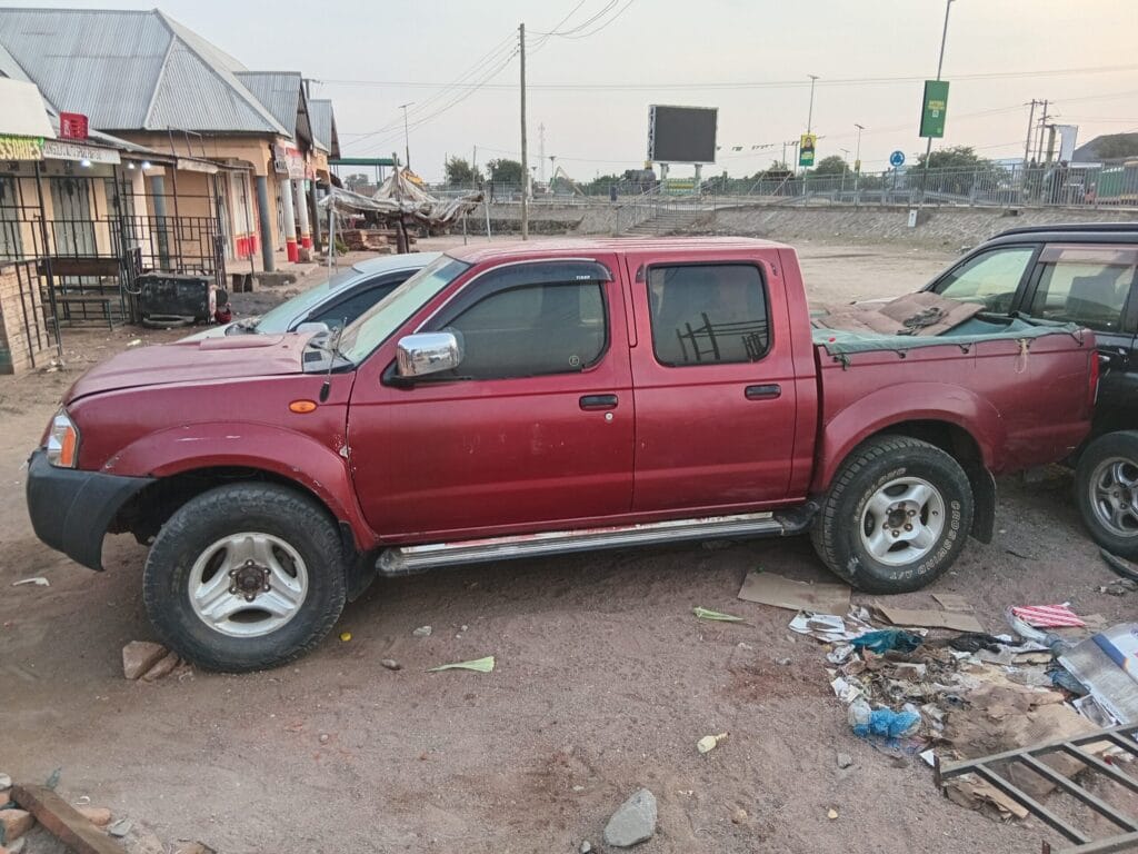 Magari Navara 2004 lipo Simiyu