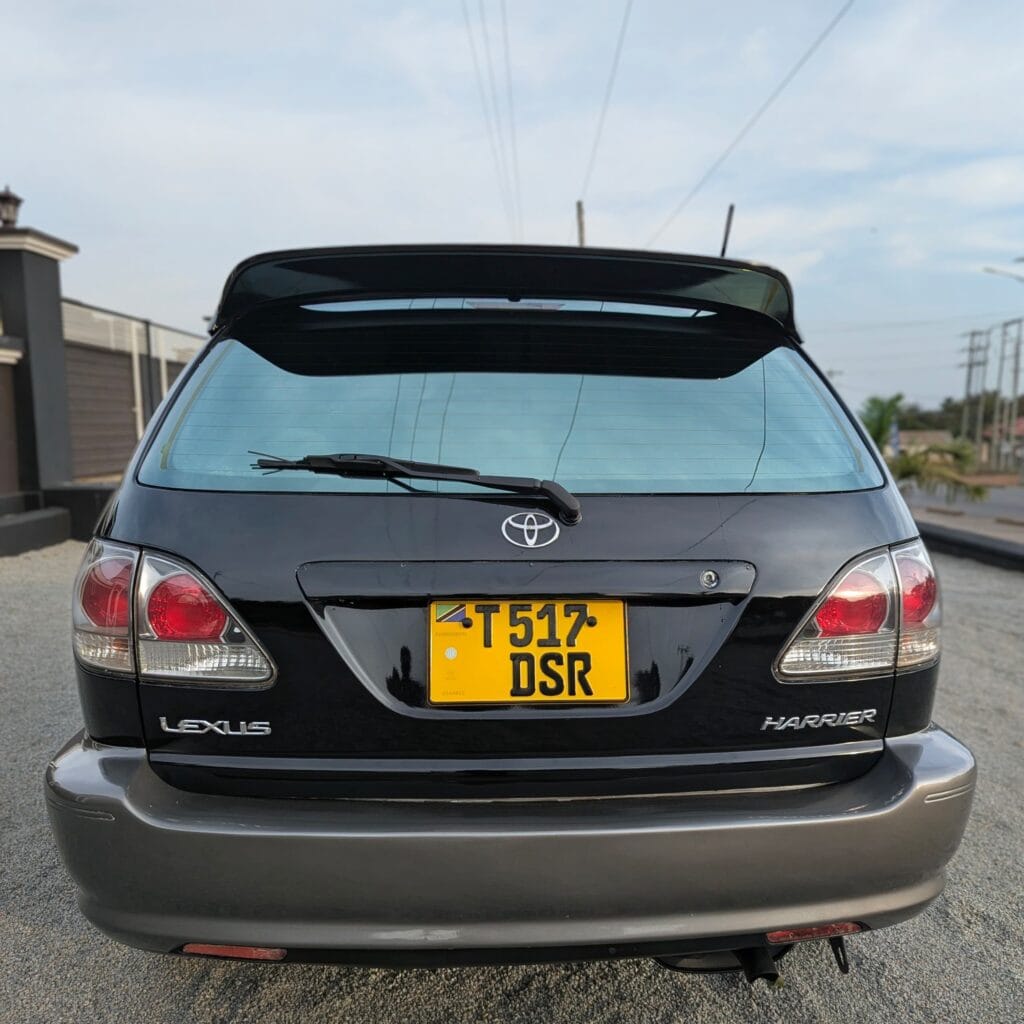 Magari Sokoni Toyota Harrier ya Bei Poa 2008