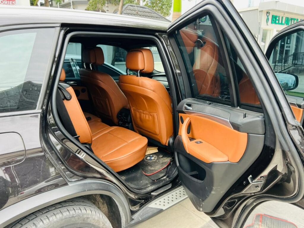 BMW X5 2012 Inauzwa Dar es salaam Tanzania