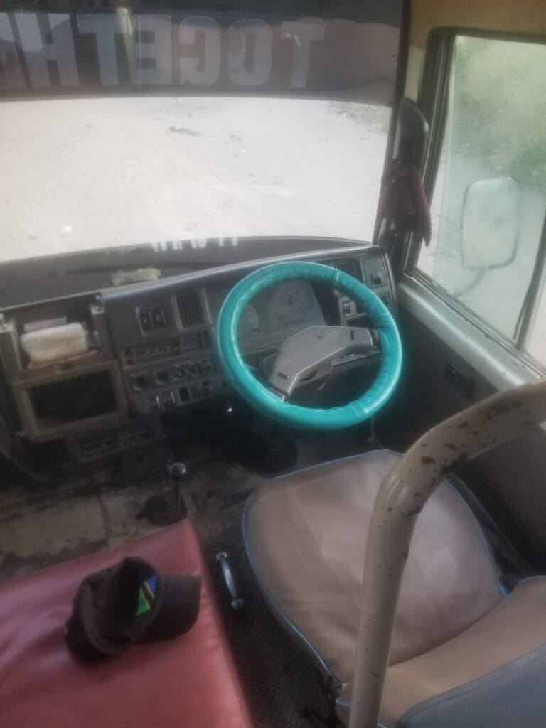 Nissan Civilian 2015 Inauzwa Dar es salaam Tanzania