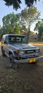 Used Toyota Land Cruiser Prado 1988 for Sale in Arusha
