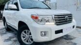 Magari Sokoni Toyota Land Cruiser V8 ya Bei Poa 2013