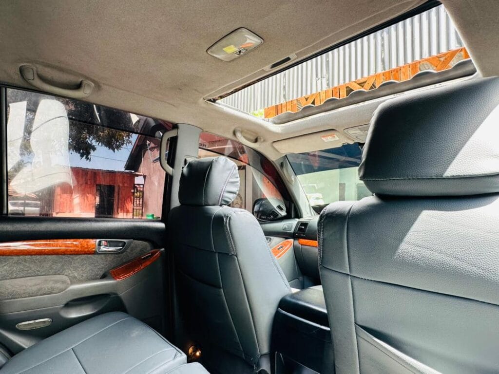 Bei ya Toyota Land Cruiser Prado 2007 Sokoni Dar es salaam Tanzania