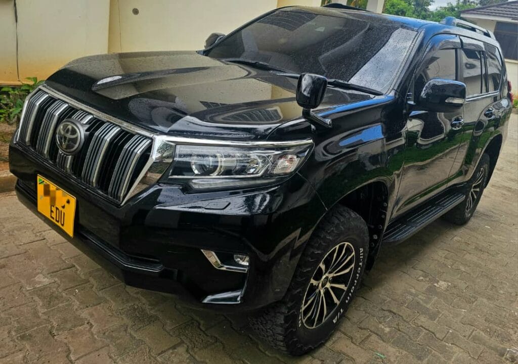 Price Toyota Land Cruiser Prado 2018 for Sale in Dar es salaam