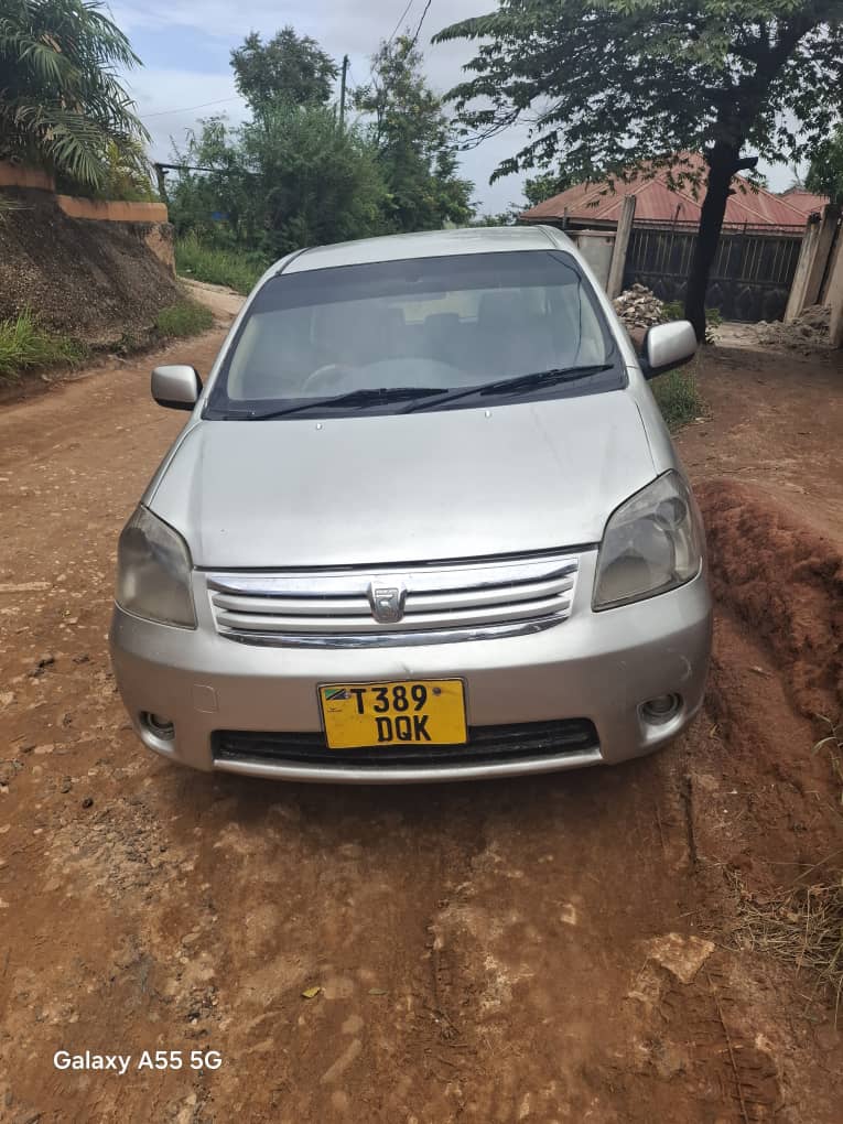 Toyota Raum bei poa sokoni Dar es salaam Tanzania