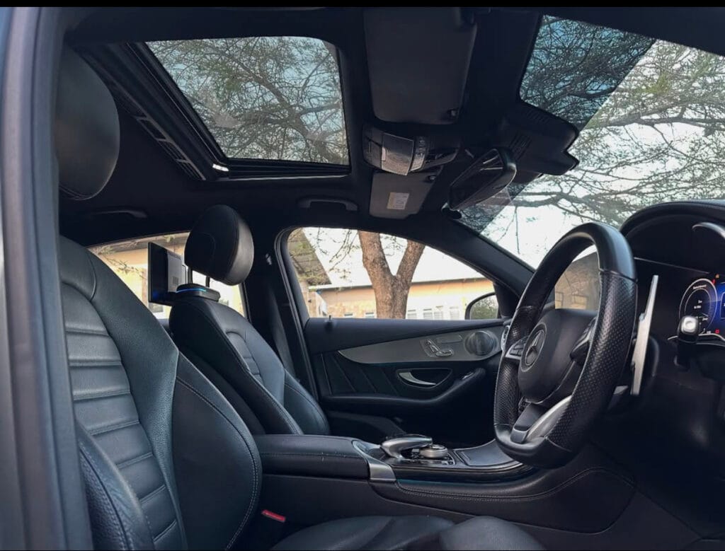 Magari Sokoni Benz GLC ya Bei Poa 2017