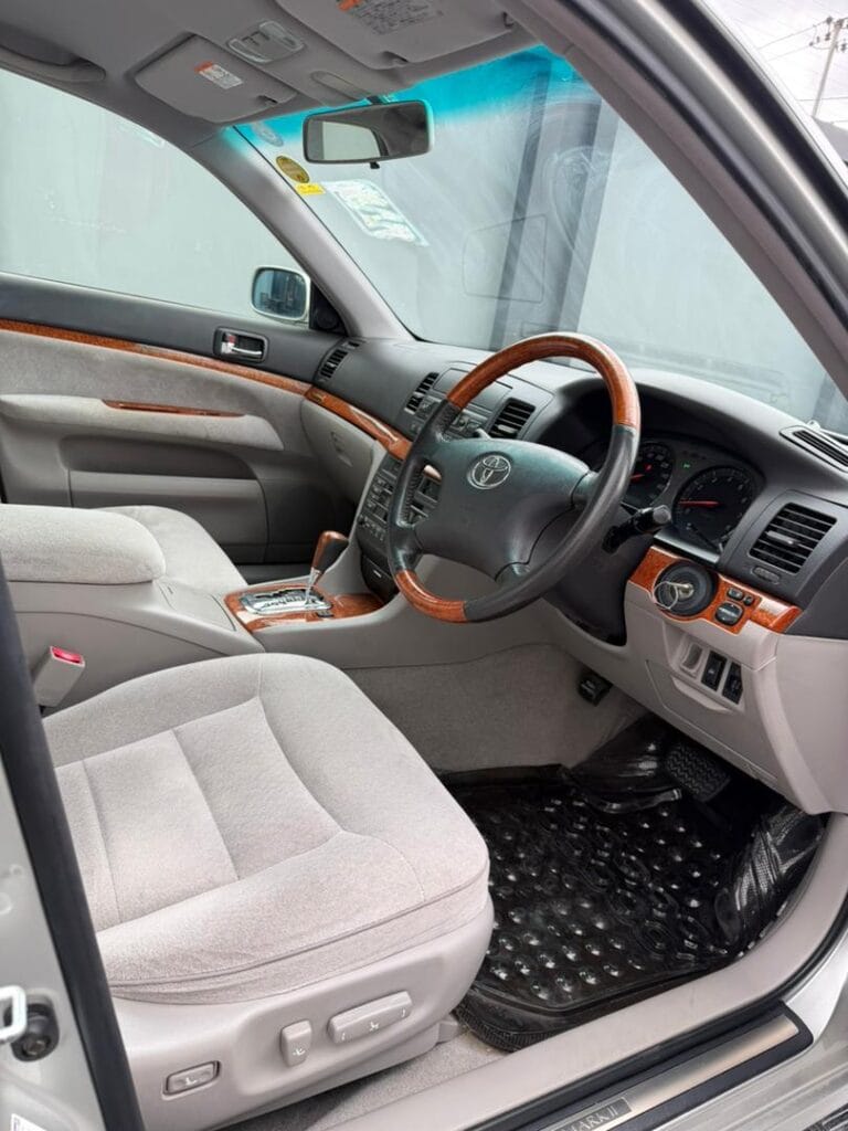 Bei ya Toyota Mark II 2006 Sokoni Dar es salaam Tanzania