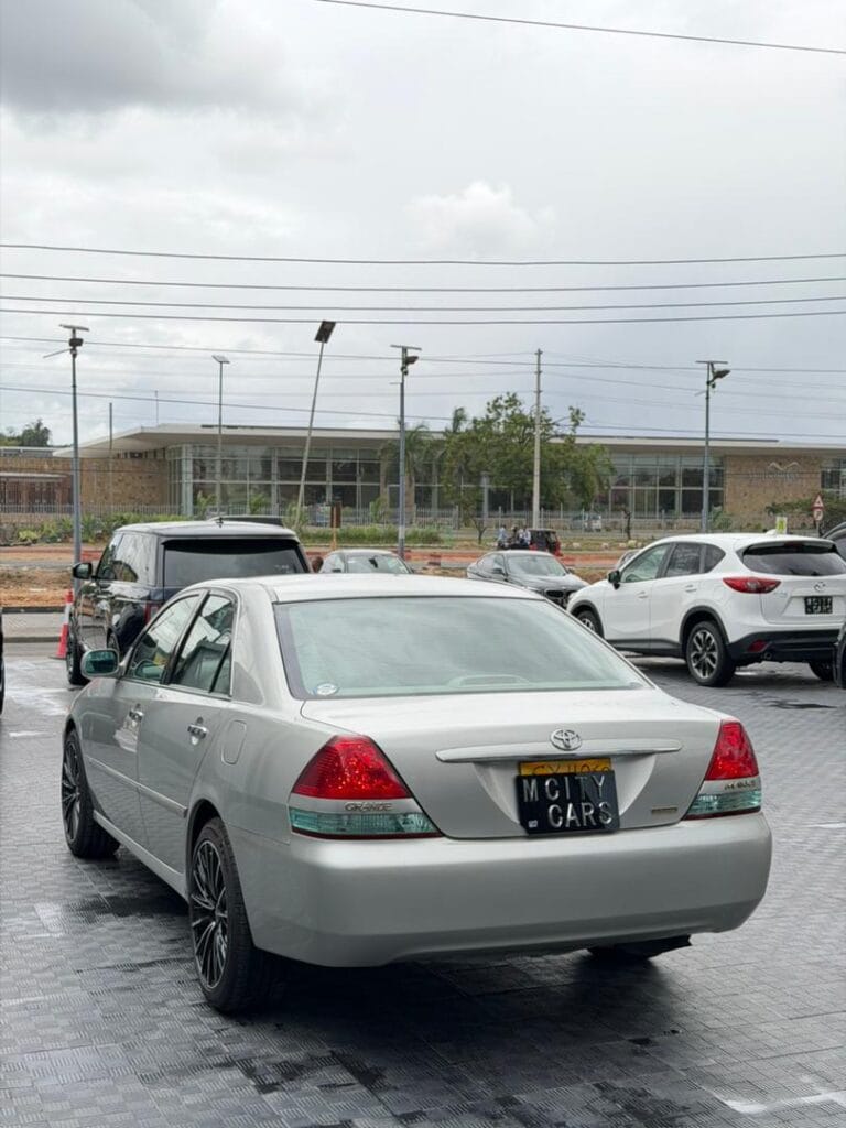Bei ya Toyota Mark II 2006 Sokoni Dar es salaam Tanzania