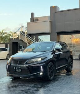 Used Toyota Harrier 2015 for Sale in Dar es salaam