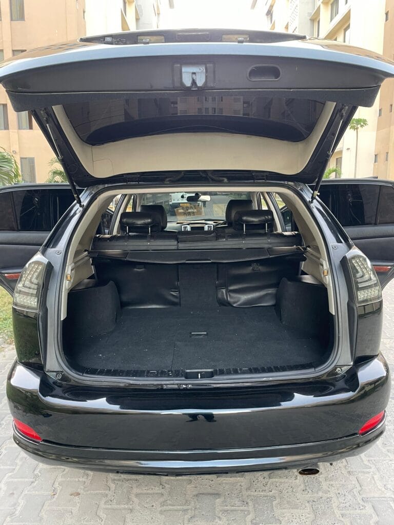 For Sale Toyota Harrier 2009 in Dar es salaam