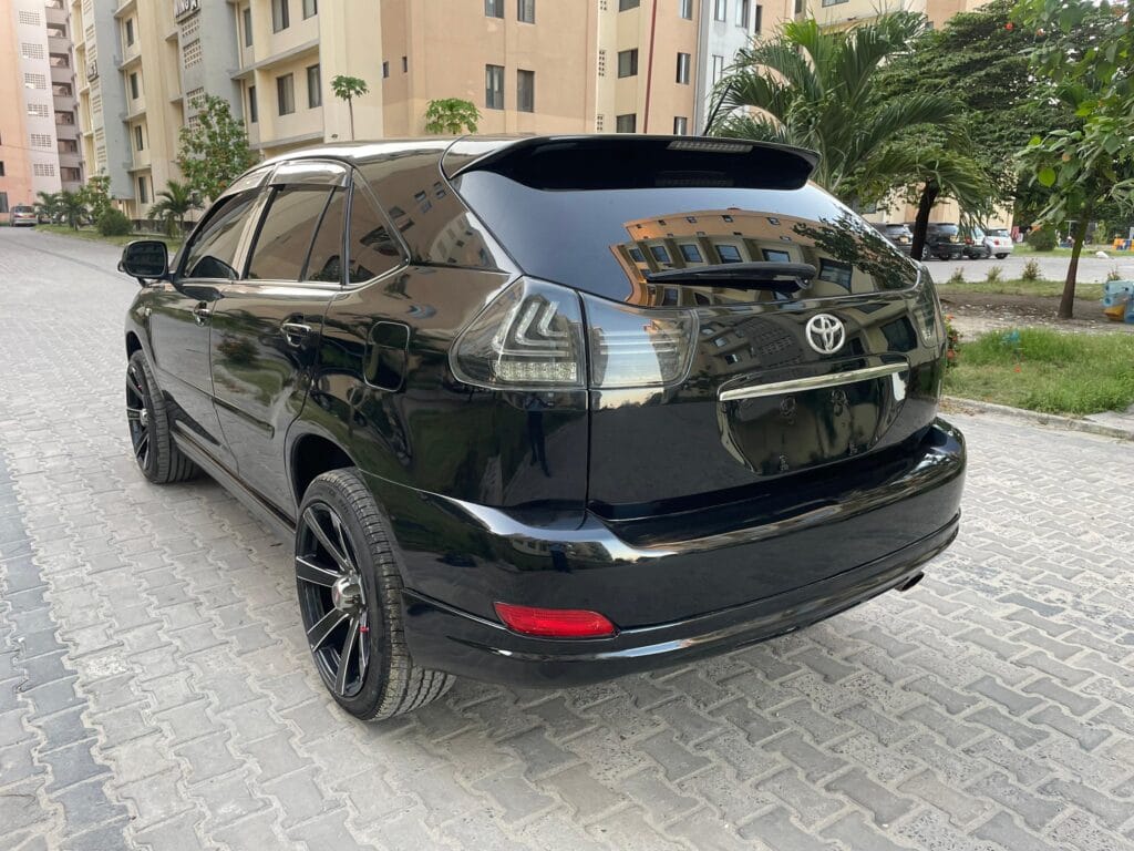 Price Toyota Harrier 2009 for Sale in Dar es salaam