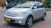 Price Toyota IST 2005 for Sale in Dar es salaam