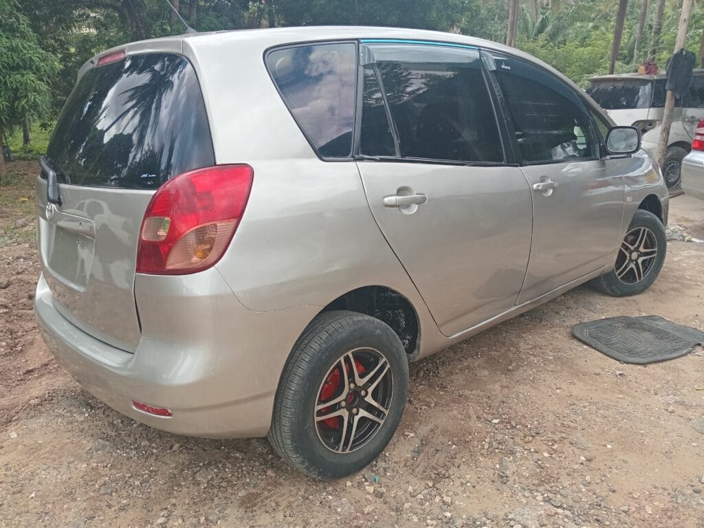 Magari Used Toyota Spacio 2004 Dar es salaam Tanzania