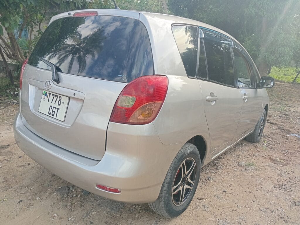 Magari Used Toyota Spacio 2004 Dar es salaam Tanzania