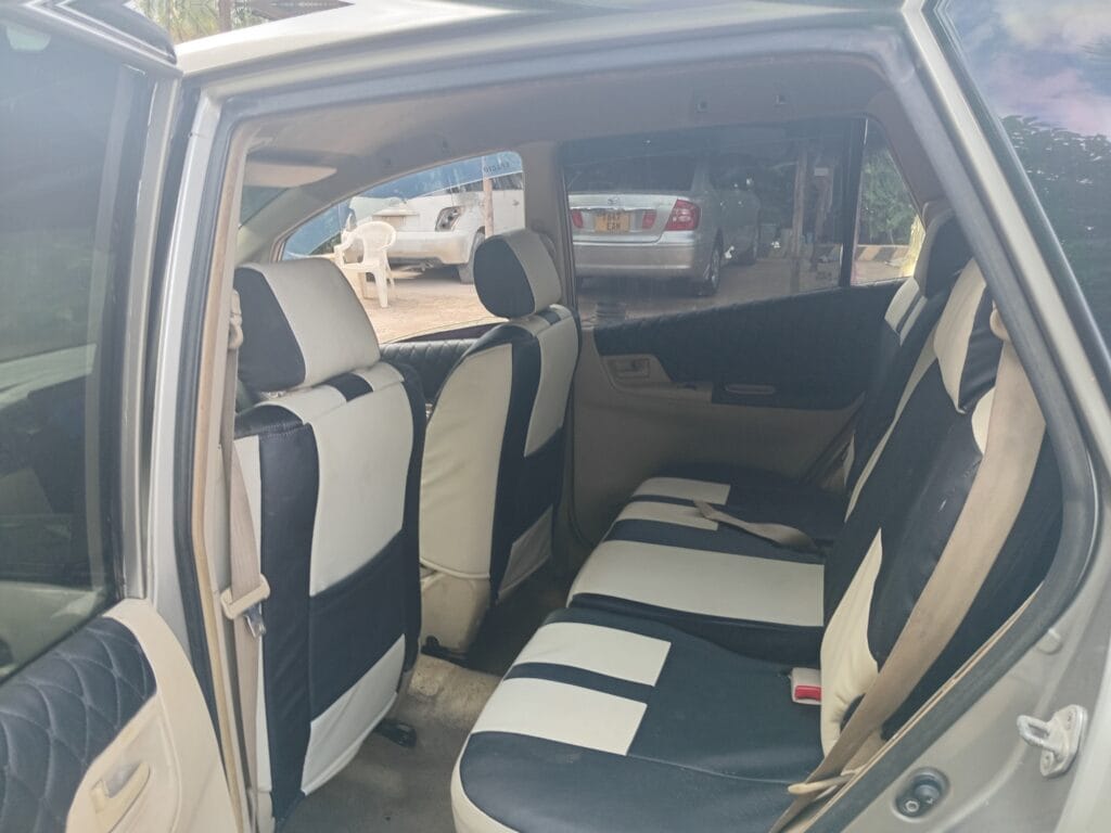 Toyota Spacio 2004 Inauzwa Dar es salaam Tanzania