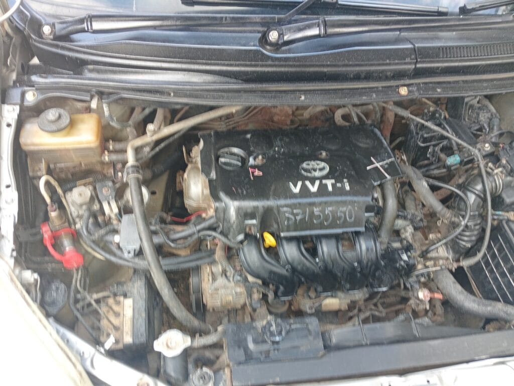 Magari Spacio 2004 lipo Dar es salaam