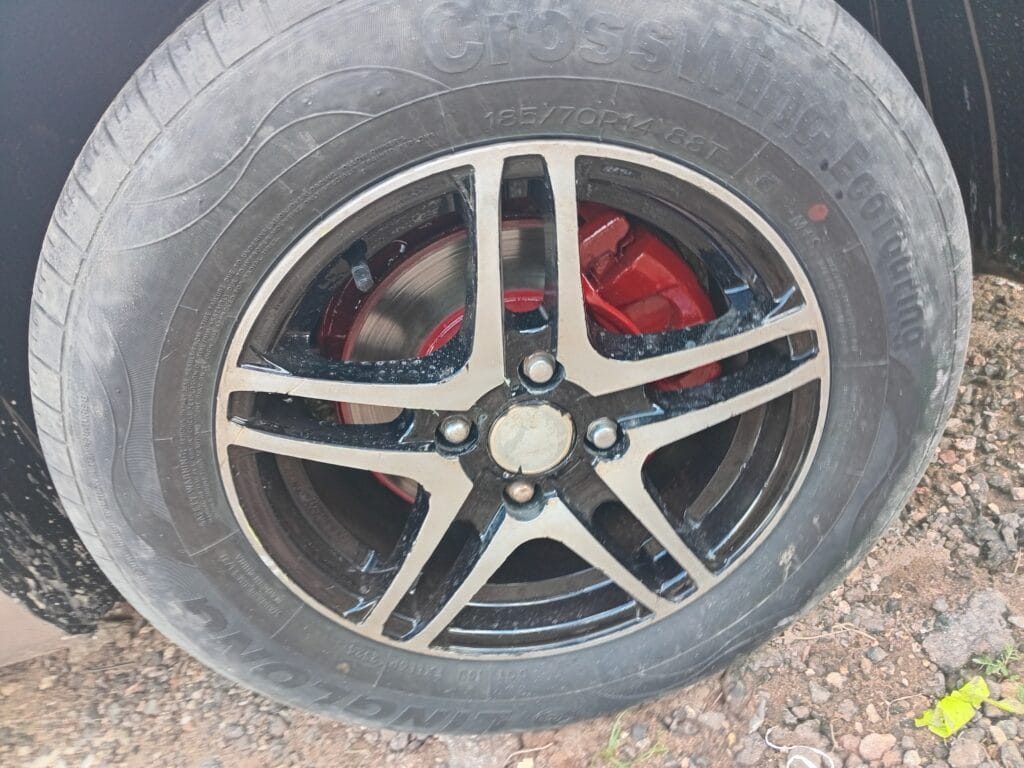 Magari Sokoni Toyota Spacio ya Bei Poa 2004