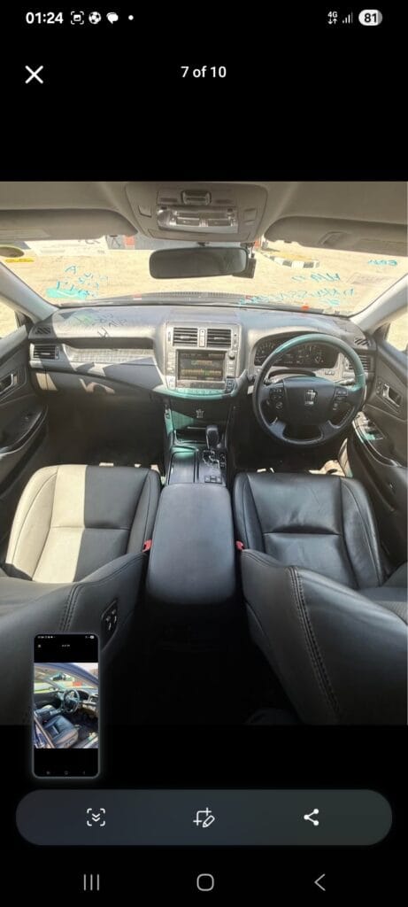 Toyota Crown bei poa sokoni Dar es salaam Tanzania