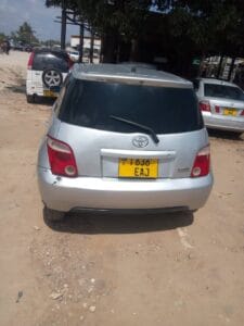 Used Toyota IST 2004 for Sale in Dar es salaam