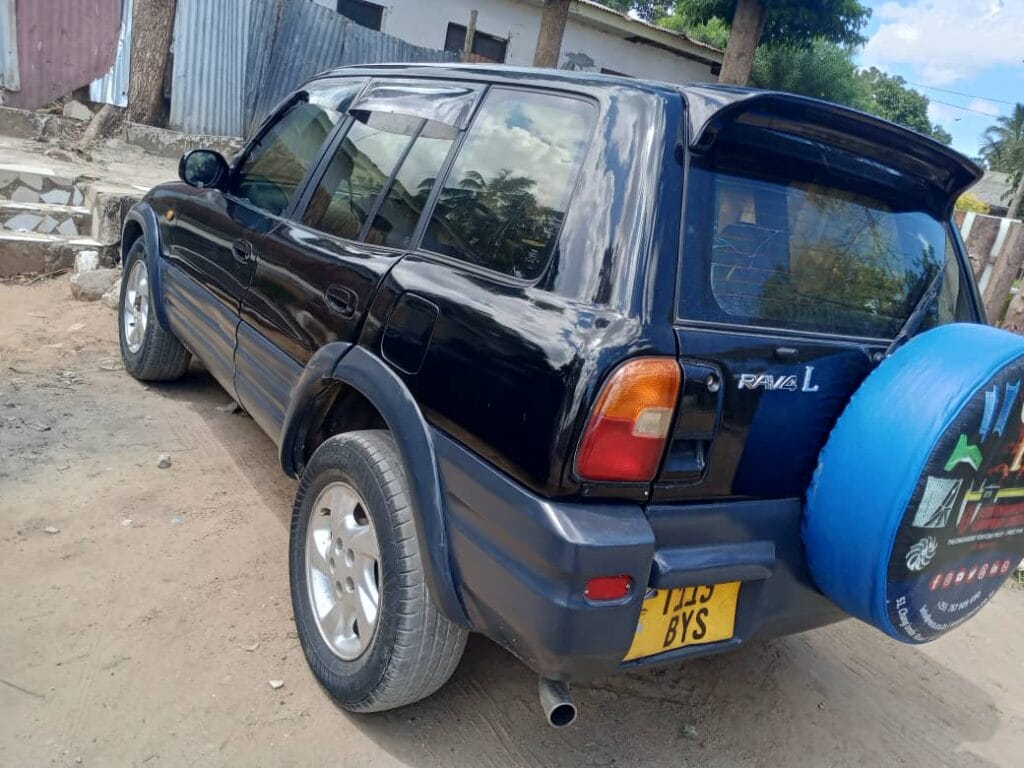 Price Of Toyota Rav4 1999 for Sale in Tanzania