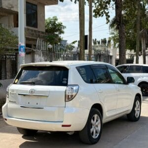 Used Toyota Vanguard 2009 for Sale in Dar es salaam