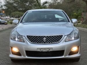 Used Toyota Crown 2009 for Sale in Dar es salaam