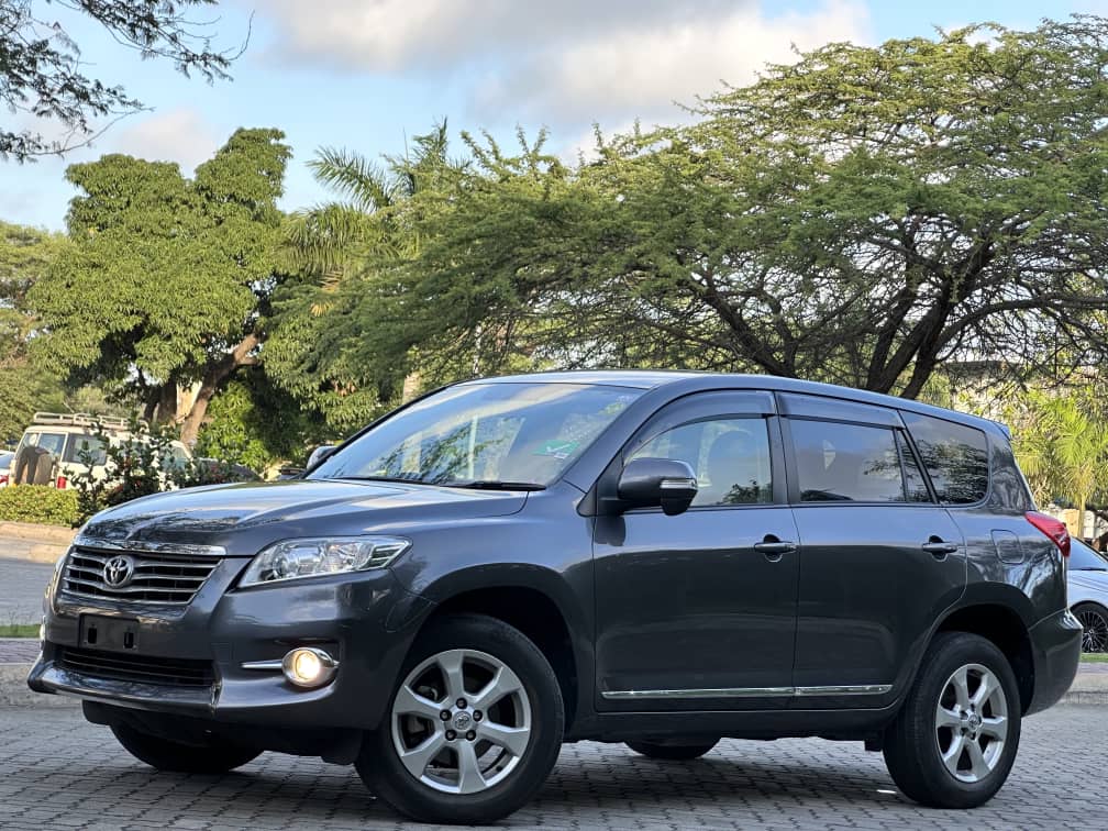 Price Of Toyota Vanguard 2010 for Sale in Tanzania