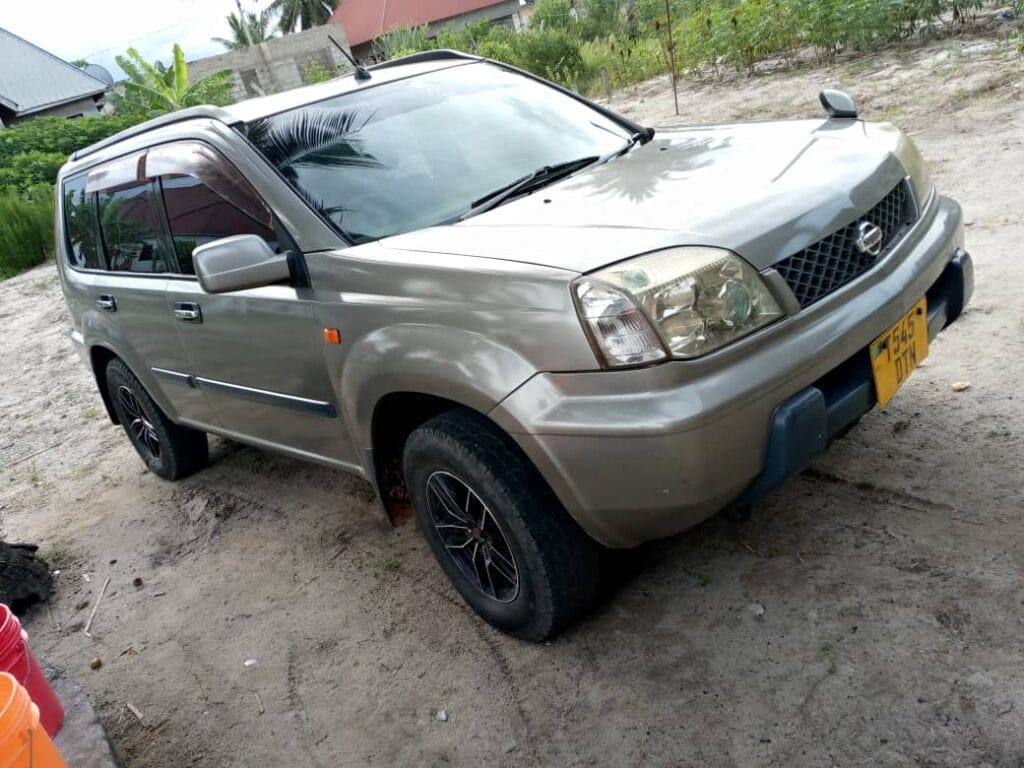 Price Of Nissan X-Trail 2005 for Sale in Tanzania