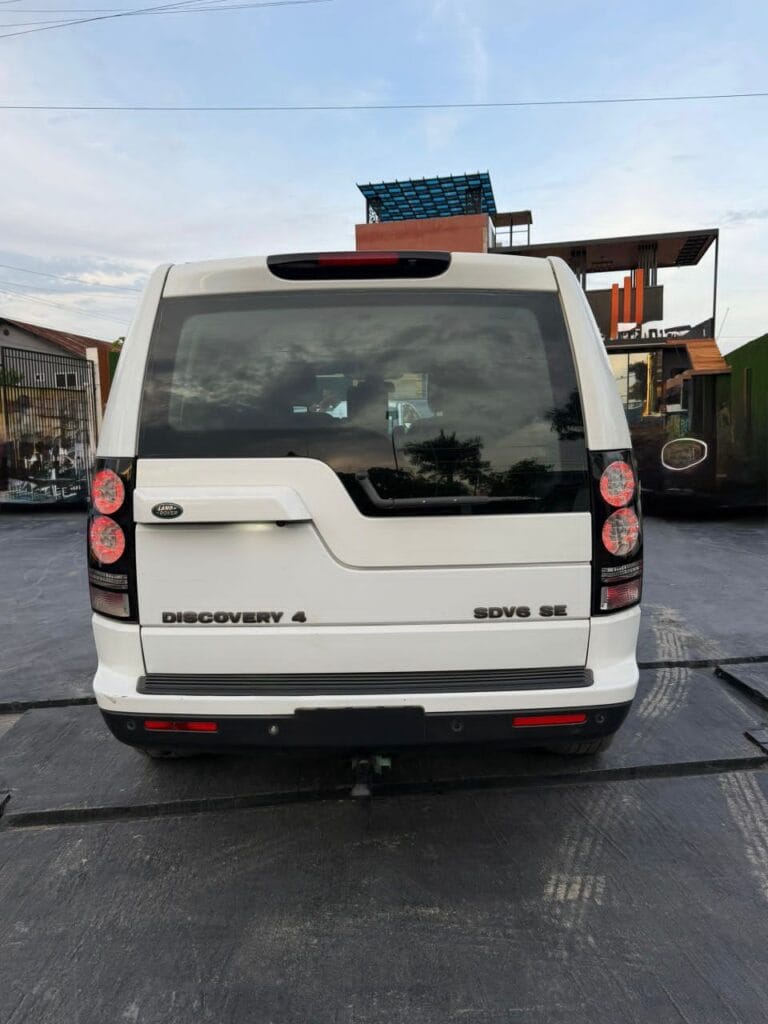 Price Of Land Rover Discovery 2011 for Sale in Tanzania