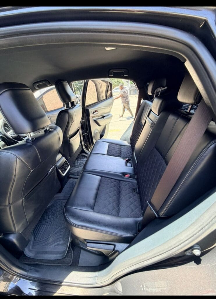 Toyota Harrier 2016 for Sale in Dar es salaam