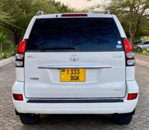 Used Toyota Land Cruiser Prado 2006 for Sale in Dar es salaam