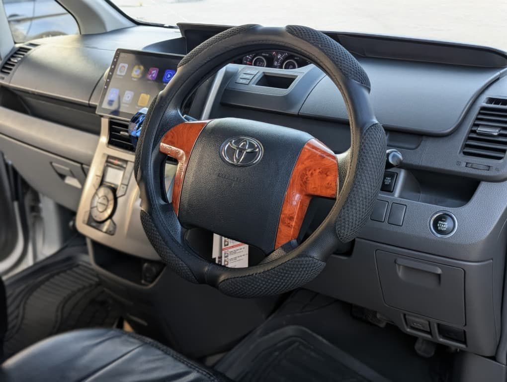 Toyota Noah 2008 for Sale in Dar es salaam