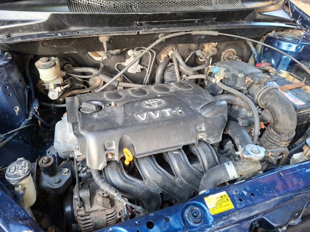 Toyota Vitz bei poa sokoni Dar es salaam Tanzania